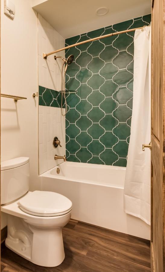 The Port Of Prescott Boutique Hotel Extérieur photo