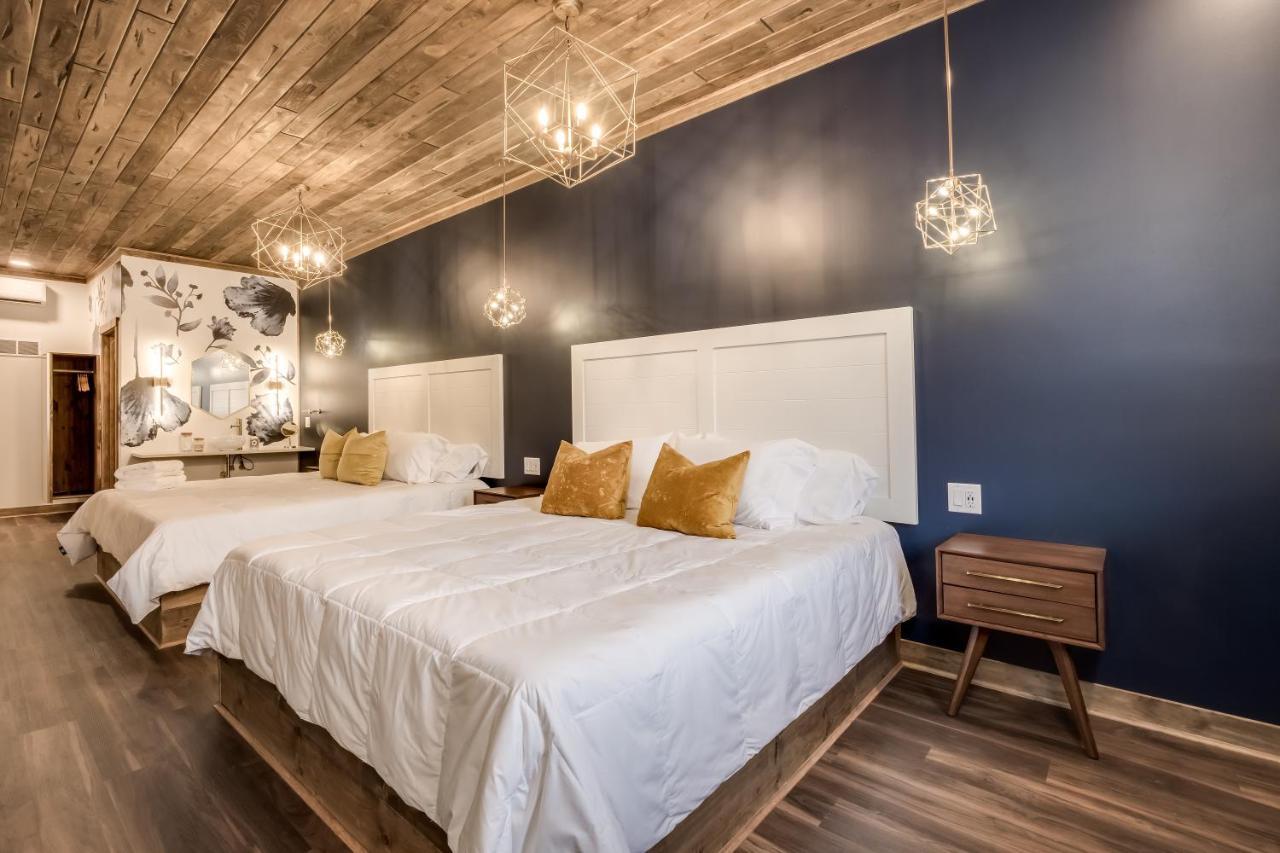 The Port Of Prescott Boutique Hotel Extérieur photo